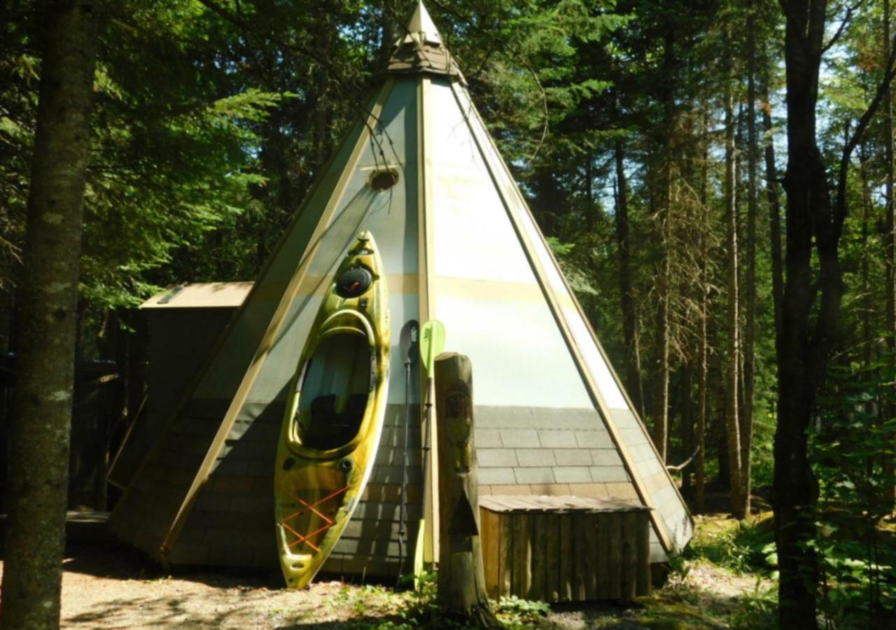 Aux Tipis De La Riviere Sauvage Villa Saint Romain ภายนอก รูปภาพ